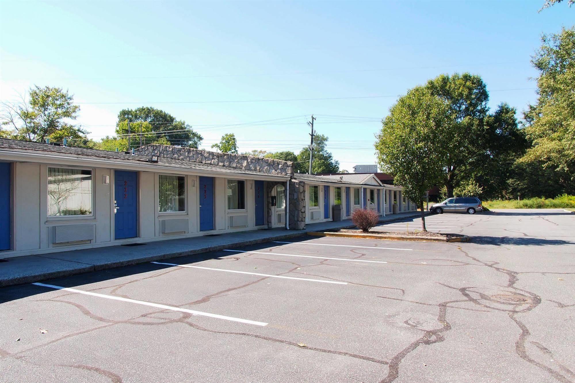 Motel 6-Newport News, Va Eksteriør bilde