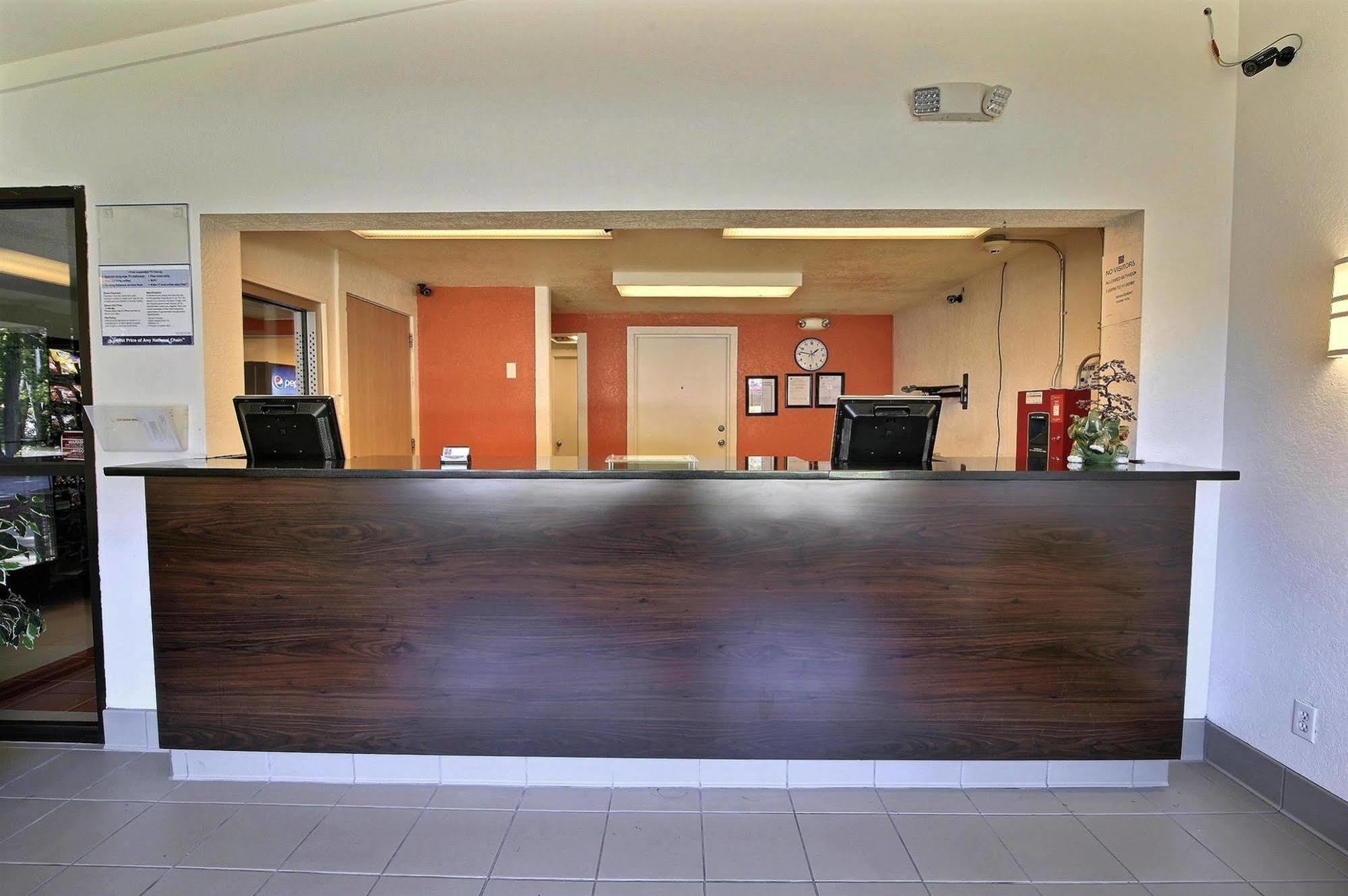 Motel 6-Newport News, Va Eksteriør bilde