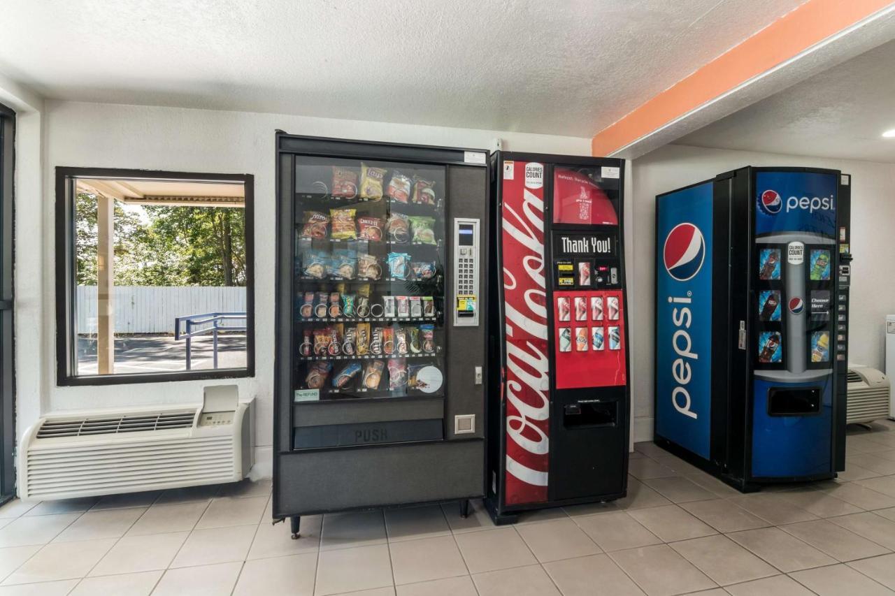 Motel 6-Newport News, Va Eksteriør bilde