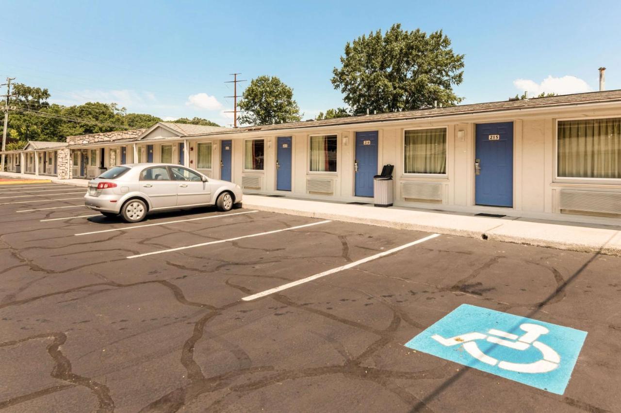 Motel 6-Newport News, Va Eksteriør bilde