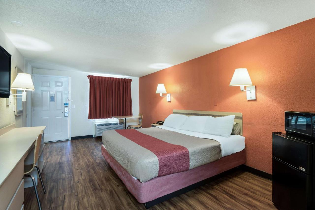 Motel 6-Newport News, Va Eksteriør bilde